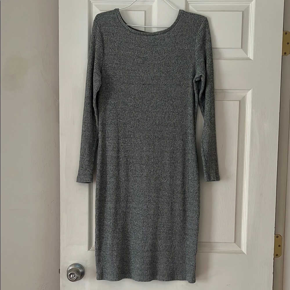 Gray Long Sleeve Crew Neck Sheath Dress